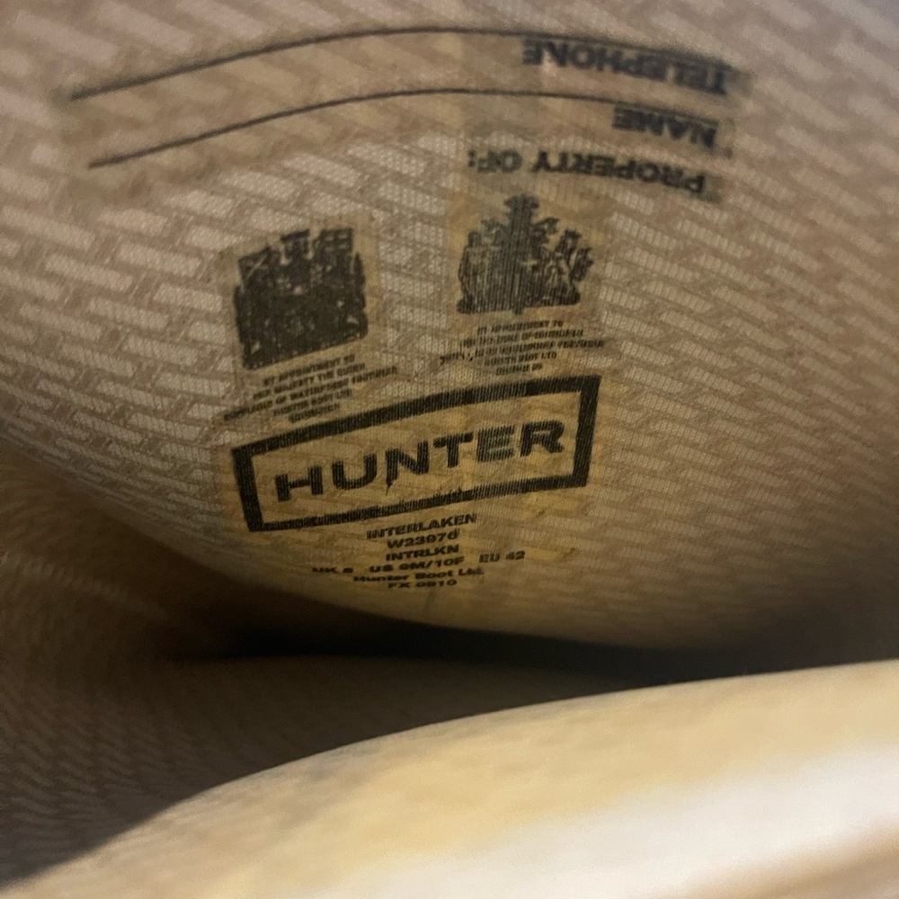 Hunter rain boots size 9 - Picture 4 of 4